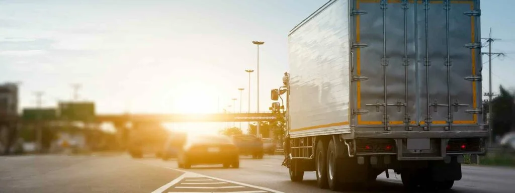 Custo-Variável-do-Caminhão-Saiba-Porque-Cobrar-por-Km-Rodado-frete-com-lucro