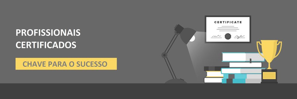 criar-site-para-transportadora-profissionais-qualificados Criar site para transportadora: Profissionais qualificados para criar site. Na imagem, mesa de estudos com livros, certificados e troféu em alusão a necessidade de procurar um profissional qualificado
