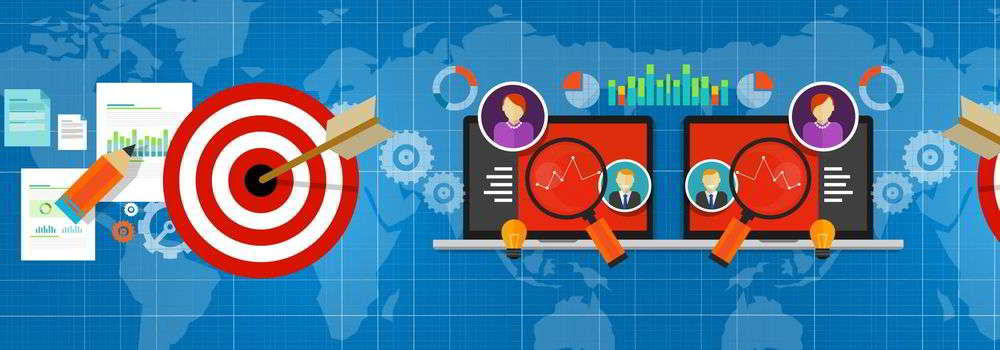 site-para-transportadora-como-atrair-tráfego-para-o-site Site para transportadora: Como atrair tráfego para o site? Na imagem, computadores e alvo representam estratégias para atrair tráfego para site de transportadora